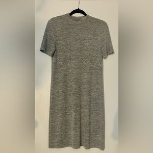 Banana Republic Grey Short Sleeve Dress